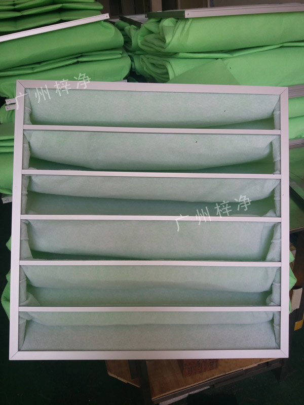 過濾棉袋式初效過濾器采用G4等級過濾棉制作,過濾精度為5um。
