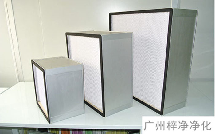 F-S有隔板中效空氣過濾器主要用于制藥、電子、食品廠房中潔凈/空調(diào)/通風(fēng)系統(tǒng)的中級過濾。